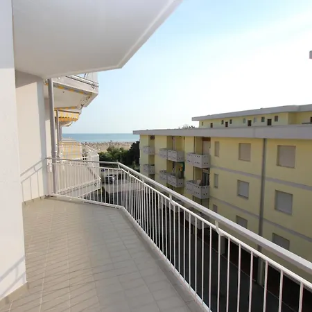 Jolly Apartment